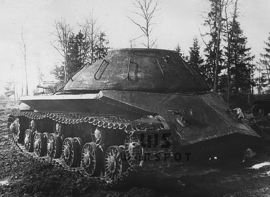 ​В апреле 1945 года на НИБТ Полигоне проводили обстрел корпусов и башен. Корпуса были выпуска завода №200 и УЗТМ - Эволюция с революцией | Warspot.ru