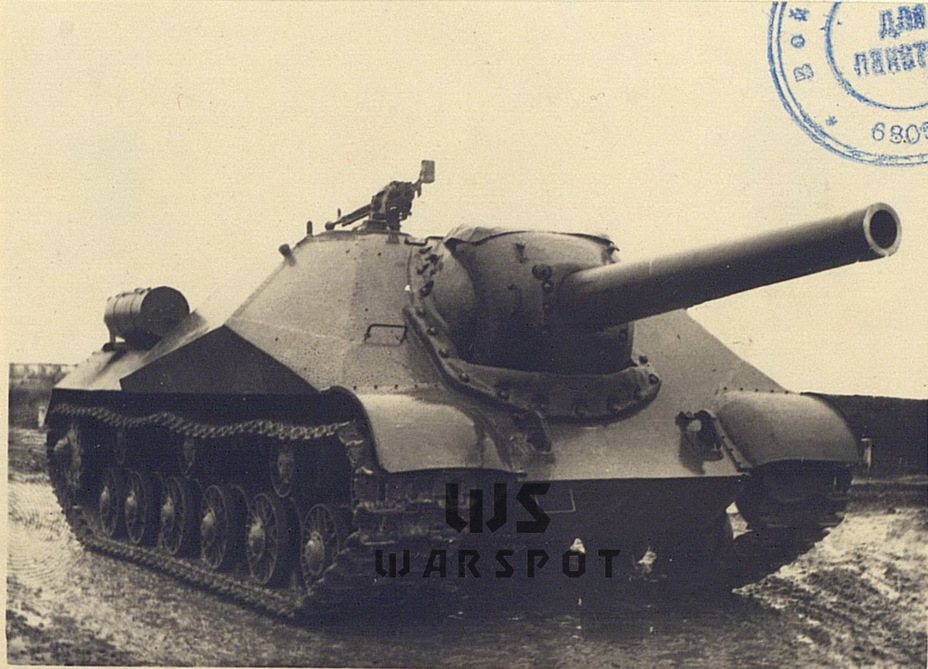 ​«Кировец-2» на НИБТ Полигоне, лето 1945 года. - Опоздавший сменщик | Warspot.ru