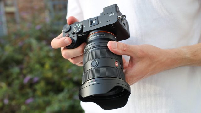 Выбираем лучшие объективы Sony с байонетом E | DGL.RU