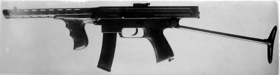 ​Пистолет-пулемёт Калашникова образца 1942 года с разложенным прикладом (ЦАМО РФ) - Конструктор Калашников: дебют | Warspot.ru