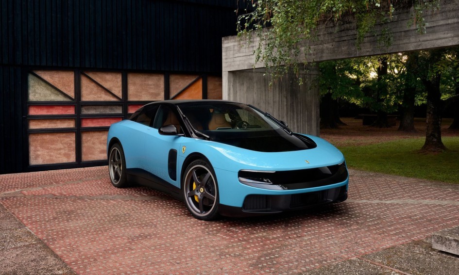 Первый электрокар Ferrari Luce выставлен на аукцион с рекордной стартовой ценой