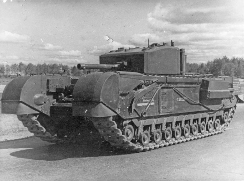 ​Из-за поломки двигателя на танке T.31222R на испытаниях использовалась другая машина — T.31221R - Британский «премьер» в СССР | Военно-исторический портал Warspot.ru