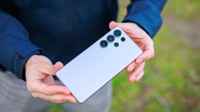 Пользователи Galaxy S25 Ultra и S24 Ultra столкнулись с очередной досадной проблемой