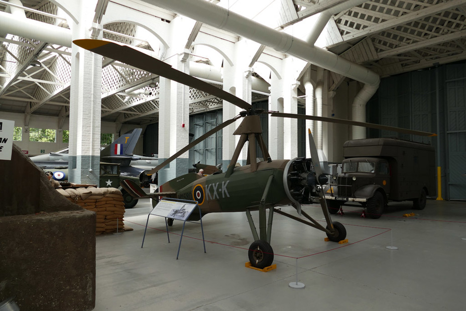 ​Avro Rota Mk.I, армейская версия Cierva C.30. Этот экземпляр хранится в Имперском военном музее в Даксфорде, Великобритания - Летающие глаза артиллерии | Warspot.ru