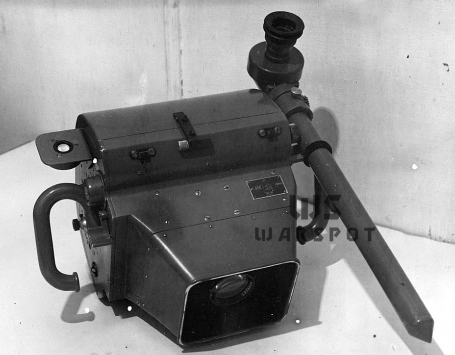 ​Фотоаппарат АФА-27А с перископическим прибором - Летающие глаза артиллерии | Warspot.ru