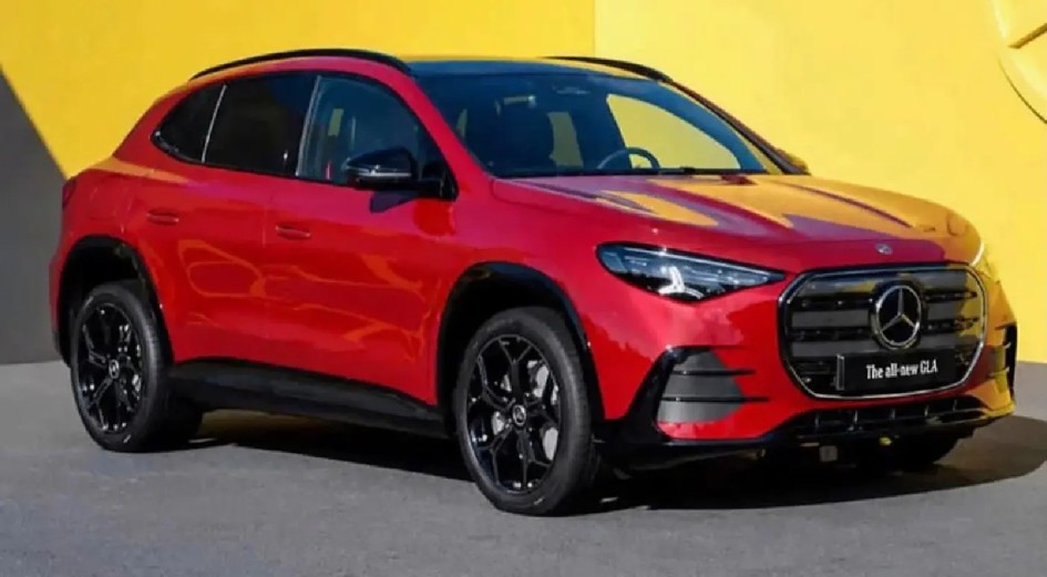 Mercedes-Benz GLA: рестайлинг с новыми деталями и утечкой внешности перед премьерой