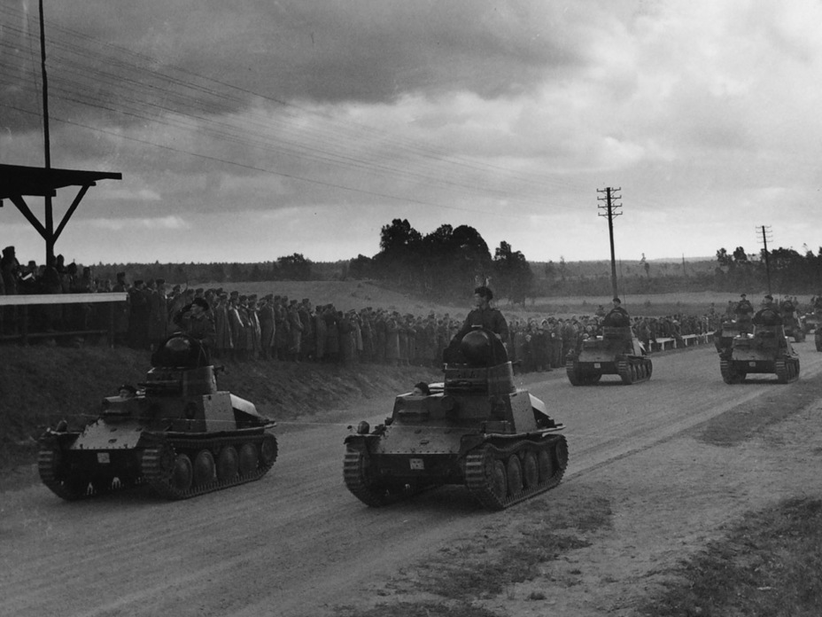​На начало Второй мировой войны Strv m/37 были самыми массовыми танками шведской армии - Большой успех маленьких танков | Военно-исторический портал Warspot.ru