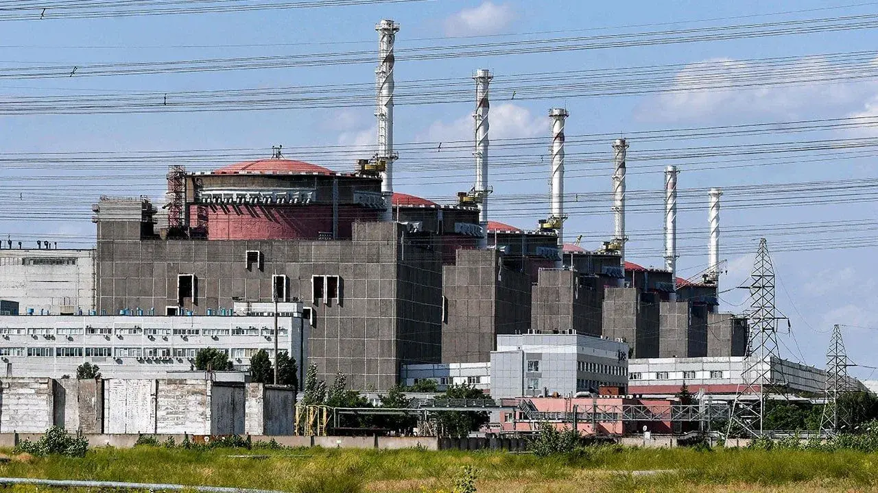 Гросси осудил атаки на ЗАЭС как угрозу ядерной безопасности Европы