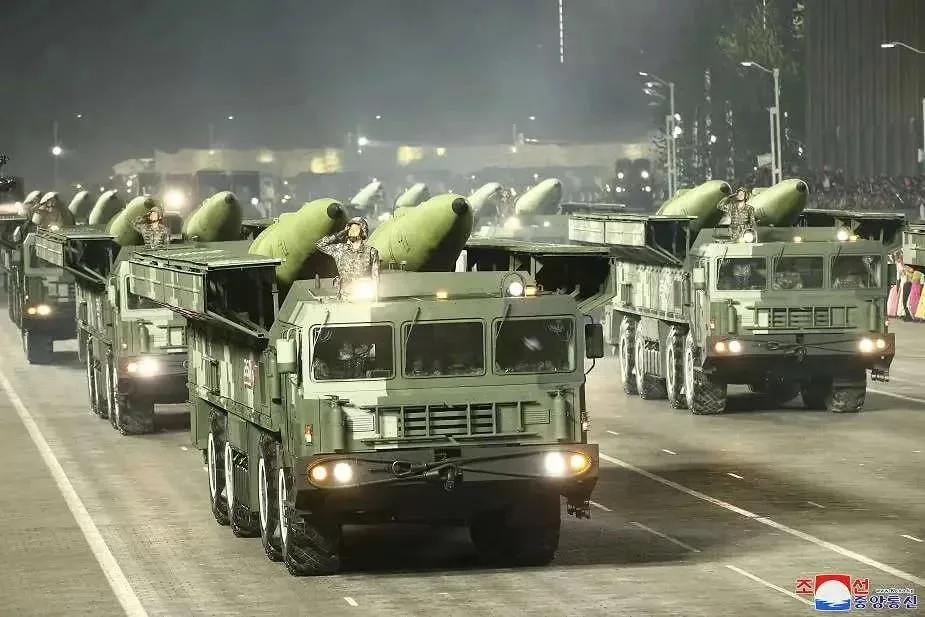 Зеленский: Россия возобновила использование северокорейских ракет против Украины