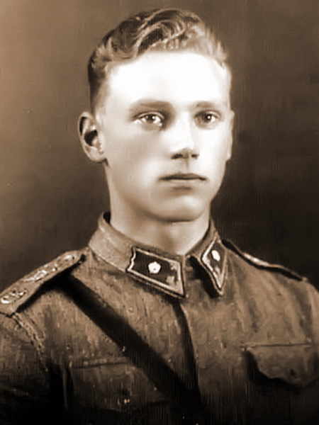 Солдат трёх армий