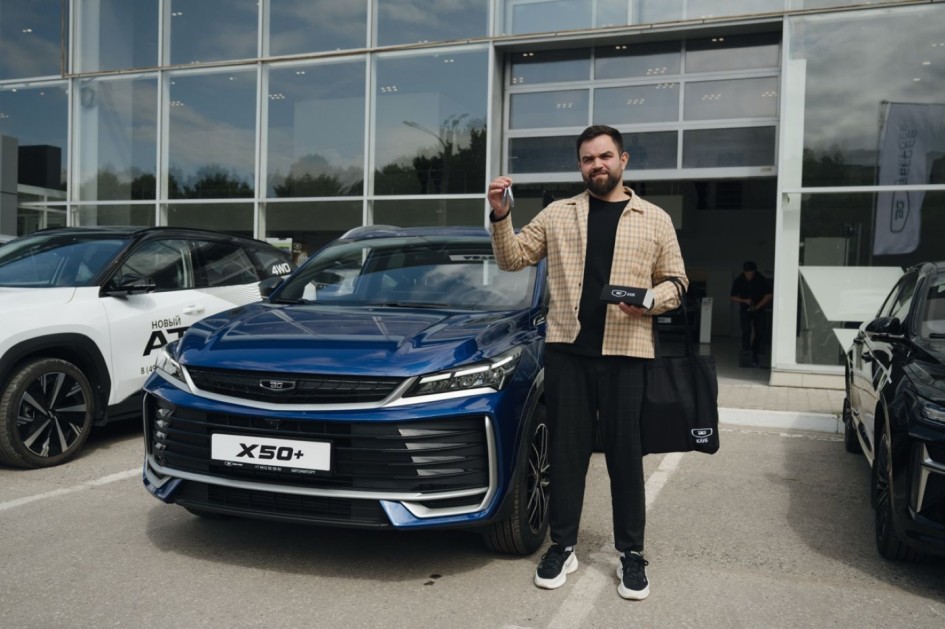 Завод «БЕЛДЖИ» продал 200-тысячный автомобиль: его купили в Рязани