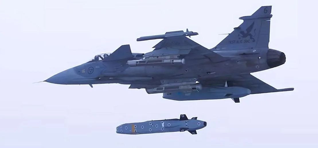 Gripen обзавёлся «длинной рукой». ВВС Швеции впервые успешно запустили крылатую ракету TAURUS KEPD 350 с многоцелевого истребителя JAS 39 Gripen C