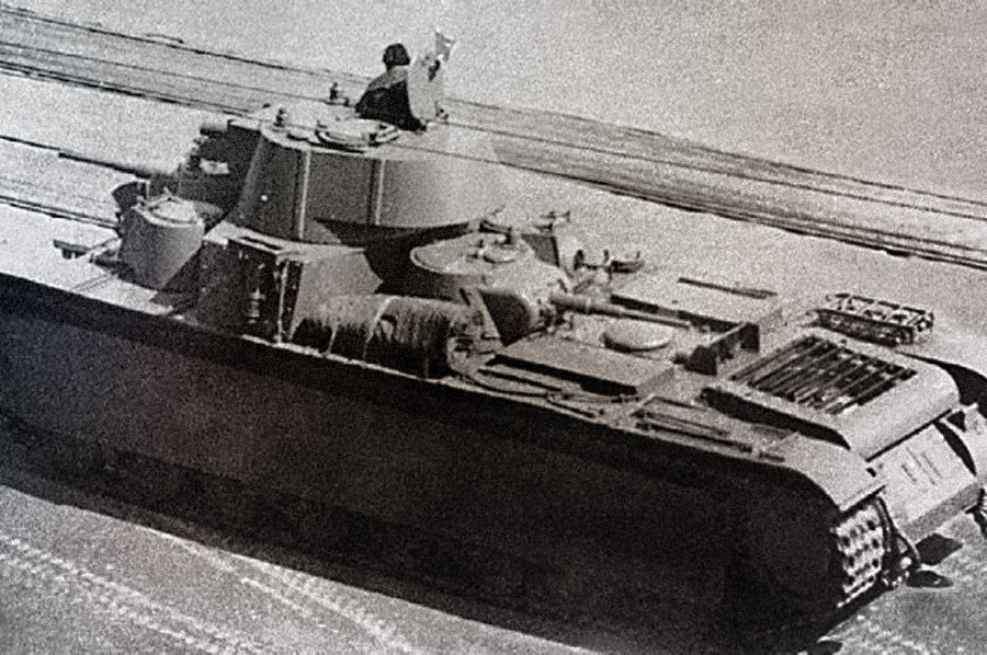 «Паркетный» тяжелый танк