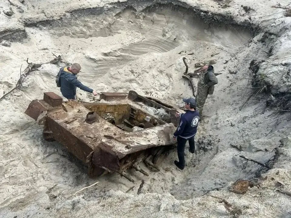 На Балтийской косе обнаружен уникальный танк вермахта Pz.Kpfw II Ausf. L Luchs