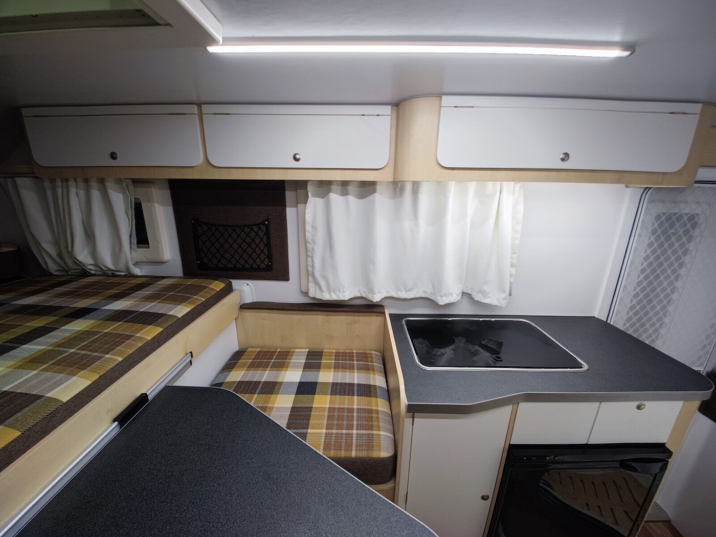 Автодом HELIX 2200
