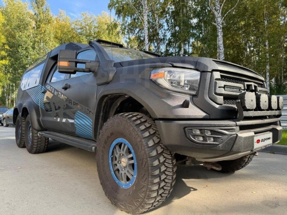 В Новосибирске продают уникальный трехосный пикап Toyota Tundra 66 Hercules 2018 года