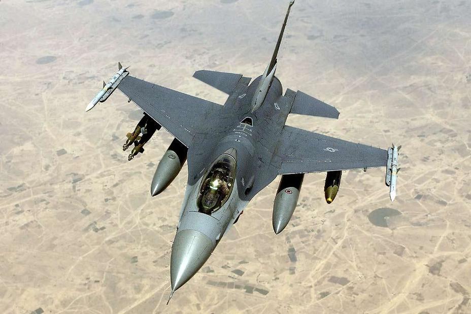 ​Истребитель F-16. defenseworld.net - Греческие «Атакующие соколы» станут «Гадюками» | Warspot.ru