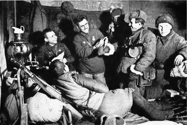 ​ - Новый год на фронте и в тылу. Воспоминания очевидцев | Военно-исторический портал Warspot.ru