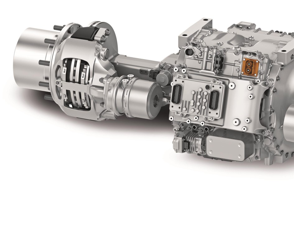 ZF представила гибридную трансмиссию TraXon 2 для грузовиков: экономия топлива до 73%