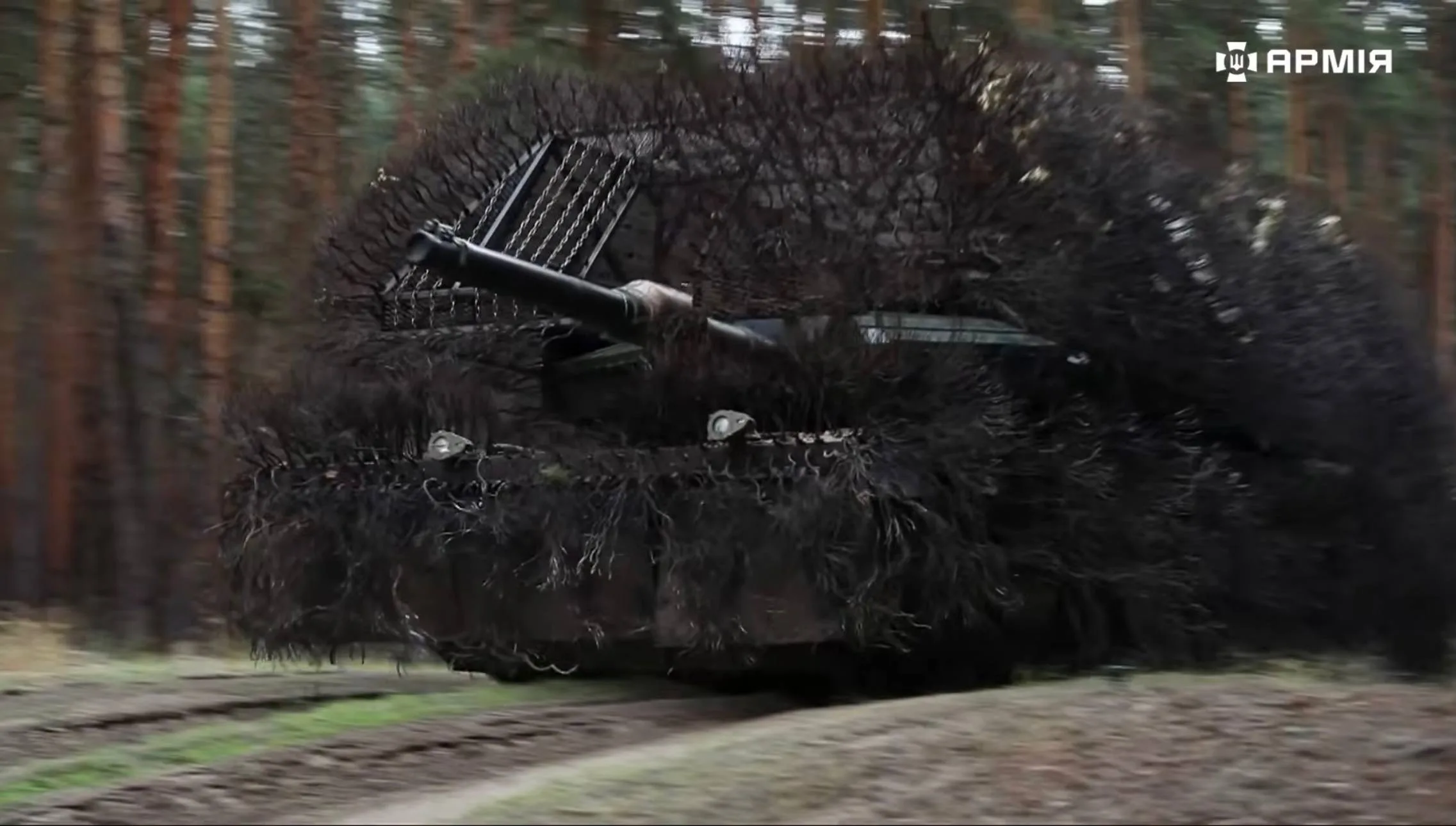 На вооружение 225-го ошп ВСУ поступил бывший австралийский танк M1A1 AIM Abrams