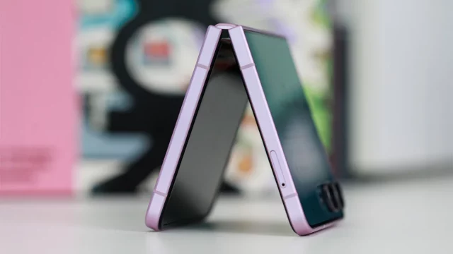 Обзор Samsung Galaxy Z Flip 8