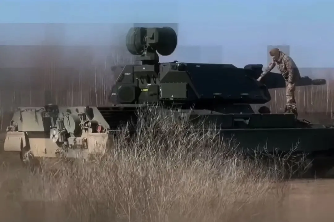 На вооружение украинских войск поступила зенитная установка Skyranger 35 на базе Leopard 1