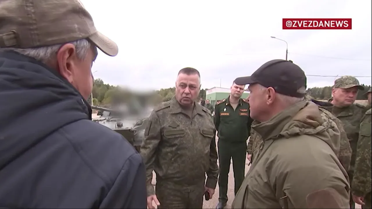 На выставке показали новые системы защиты от дронов на БМП-3 и бронеавтомобиле «Патруль»