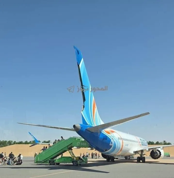При резком снижении самолет Flydubai столкнулся с проблемами и потерял часть хвоста