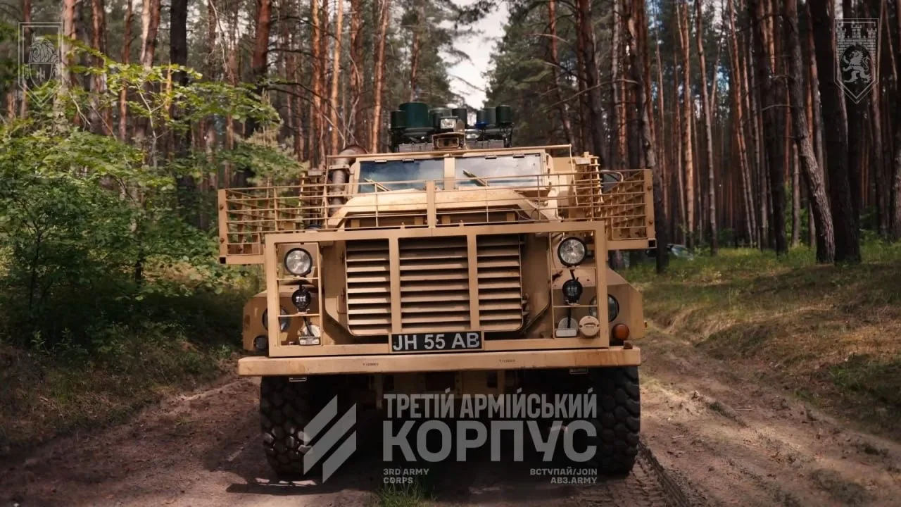 Бронеавтомобиль Ridgback PPV (британская версия Cougar 4×4) на вооружении 125-й ОТМБр ВСУ