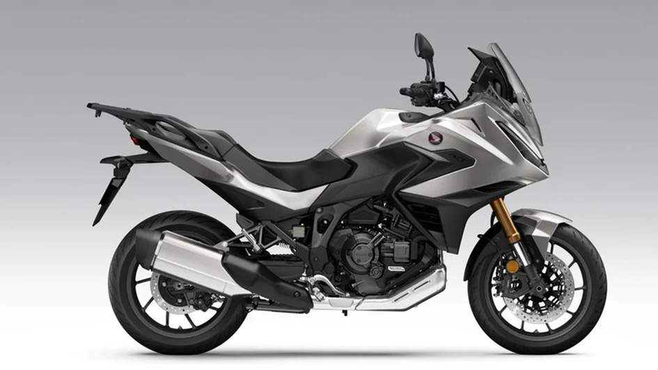 Honda NT1100 2027 выходит с новыми цветами и сохраняет прежнюю технику