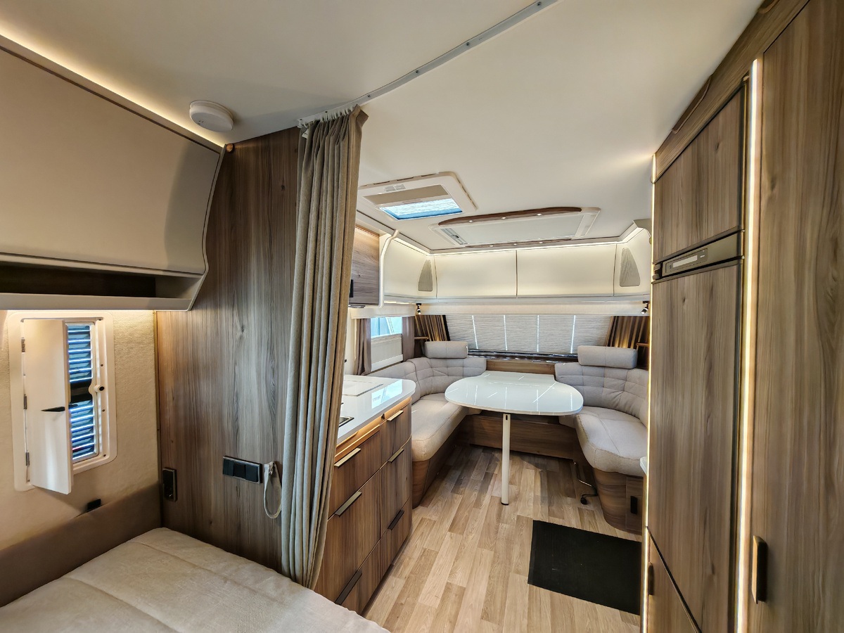 Новый дом на колесах Kabe Brilliant 470 XL: надежность и комфорт при −35° за 8,1 млн рублей