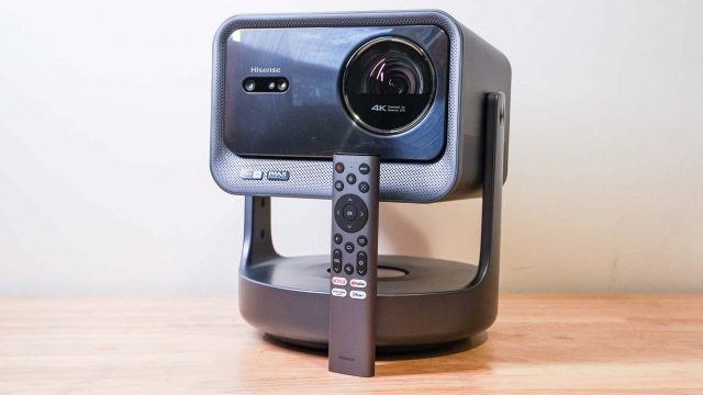 Лучшие проекторы 2026: Hisense C2 Ultra и другие | DGL.RU