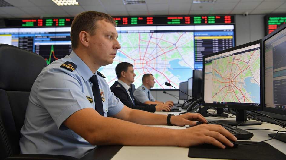 Санкт-Петербург внедряет цифровую модель для контроля транспортных потоков
