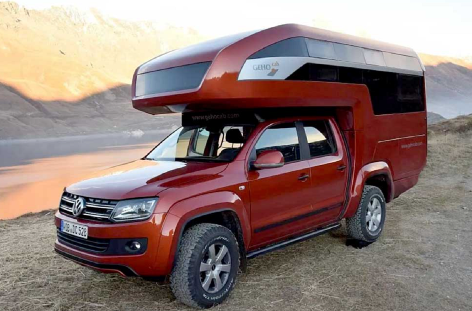 Volkswagen Amarok — уникальным автодомом: кухня и холодильник снаружи