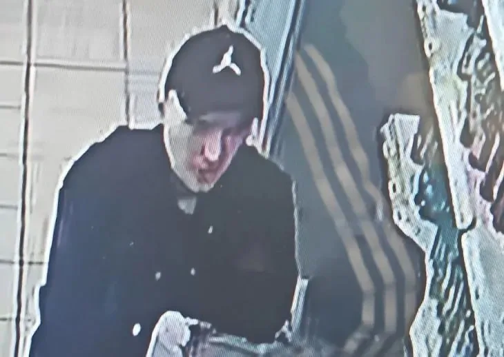 В Волгограде в магазине произошла трагедия: отец пятерых детей погиб при стрельбе из-за конфликта в очереди