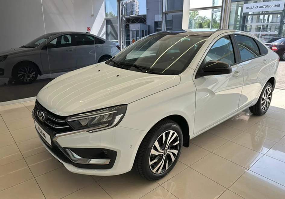 Российский рынок бюджетных авто в 2026 году: почему покупатели все чаще выбирают подержанную Vesta вместо новой Granta
