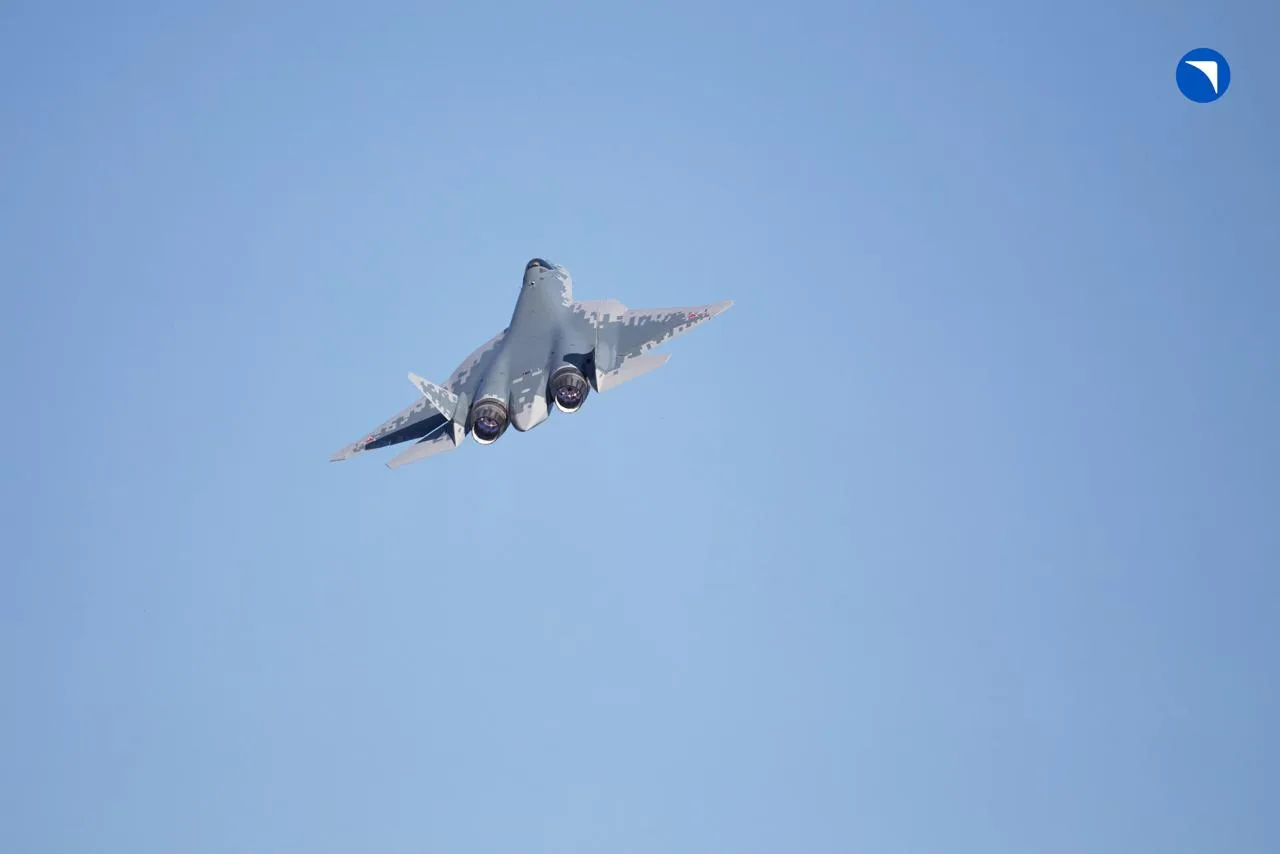 Войска получили обновленные самолеты Су-57 от ОАК: новые возможности для авиации России