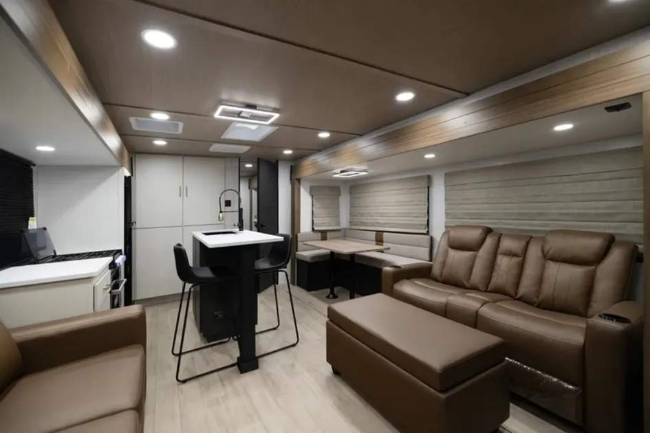 Forest River Vibe 3400BH 2026: дом на колесах для большой семьи по разумной цене