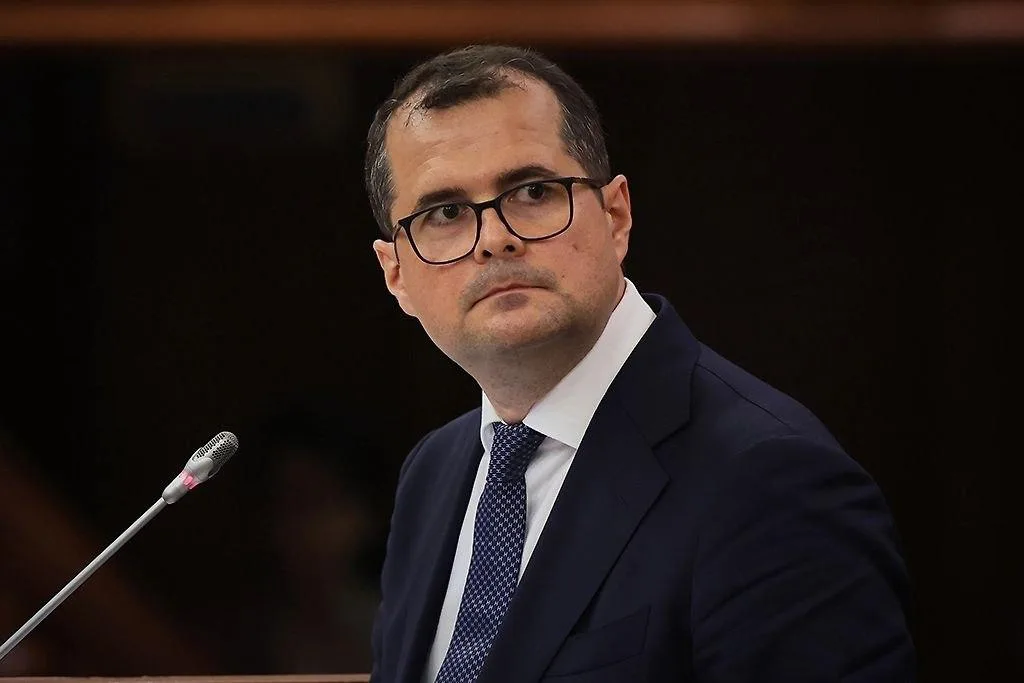 Премьер-министр Молдавии Тофан сообщил, что Киев просит разрешить ей использовать складские площади в Молдове для «хранения товаров»: «Украинцы готовы арендовать всё, что у нас здесь имеется»