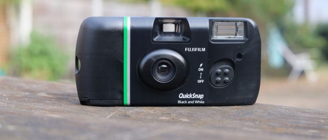 Fujifilm QuickSnap Black and White: обзор камеры | DGL.RU