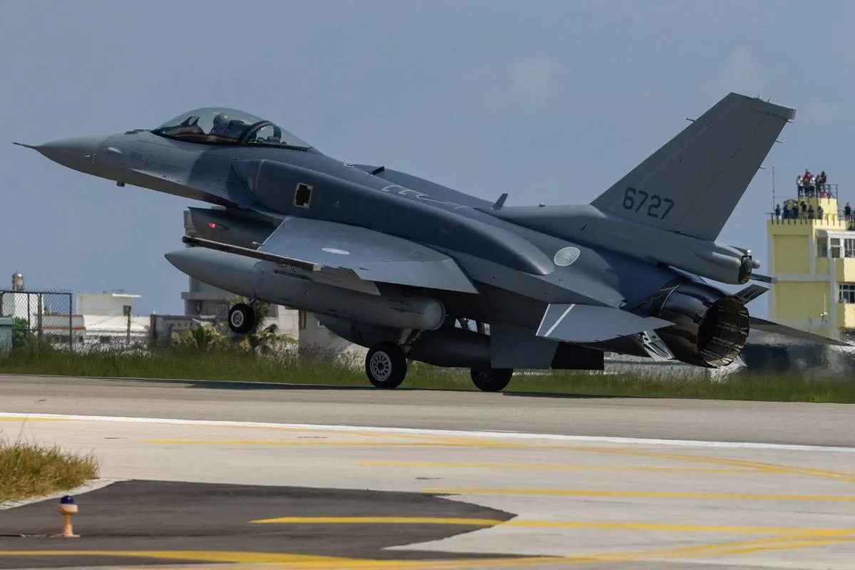 Тайвань усиливает свои ВВС: из США поступили новые истребители F-16 Block 70