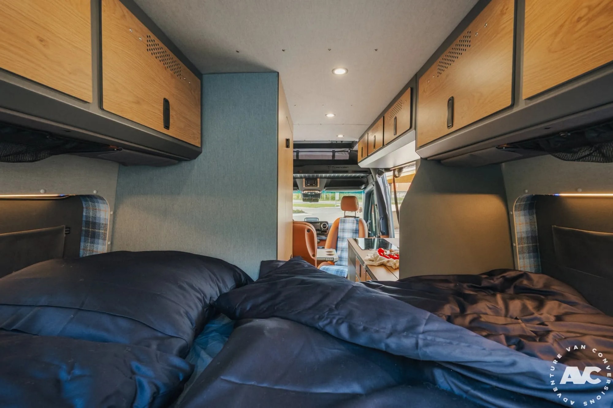 Mercedes-Benz Sprinter Reef Rover: новый уровень комфорта и внедорожных возможностей для путешествий