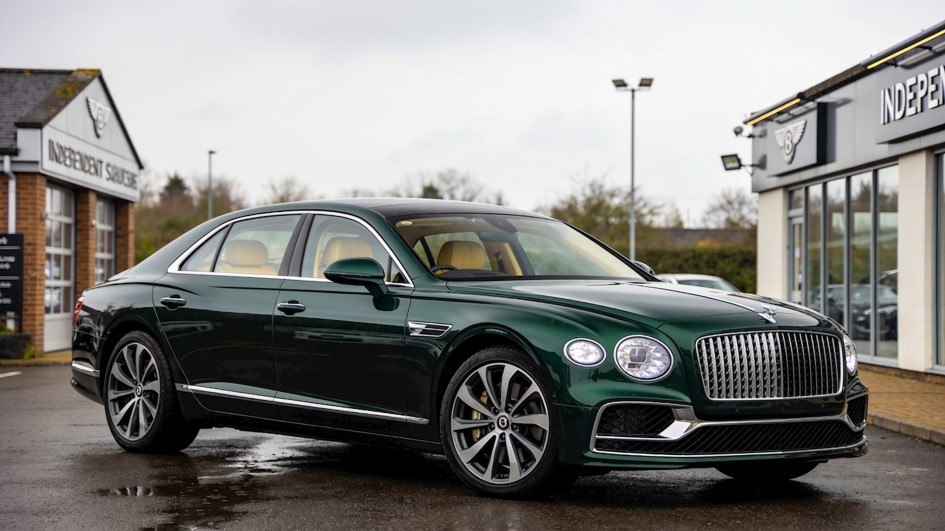 Bentley принца Эндрю выставили за $165 тысяч: пробег чуть больше 11 тысяч км