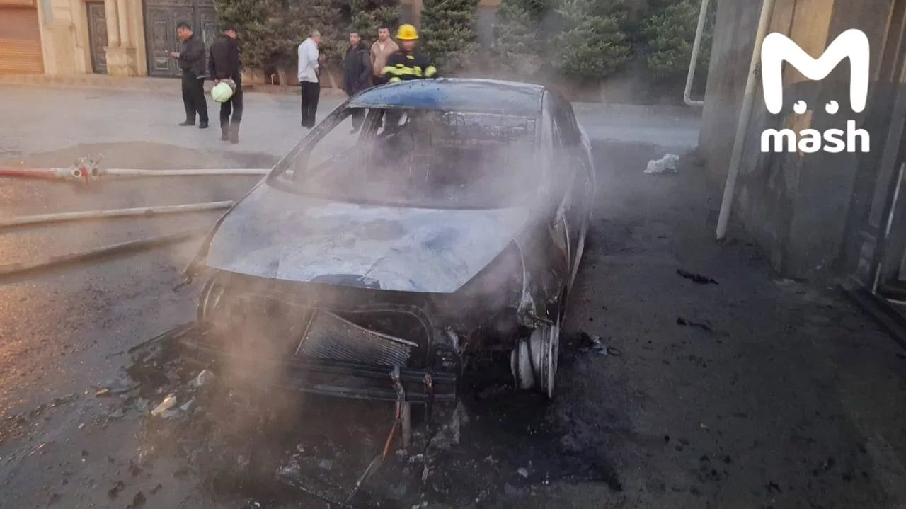 Протесты в Баку: родители выступают против запрета на хиджабы в учебных заведениях
