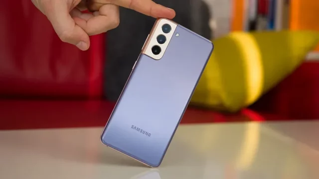 Смартфон Samsung Galaxy S22: штраф за GOS | DGL.RU