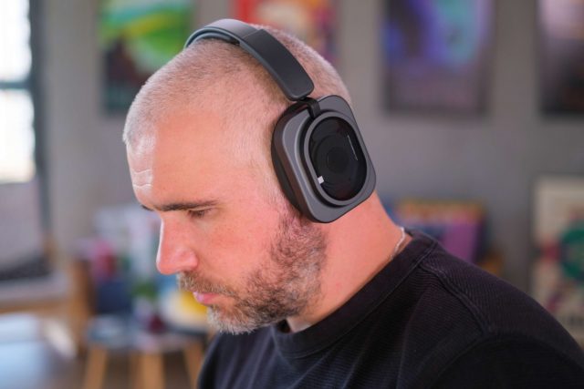 Наушники Nothing Headphone (1) Pro